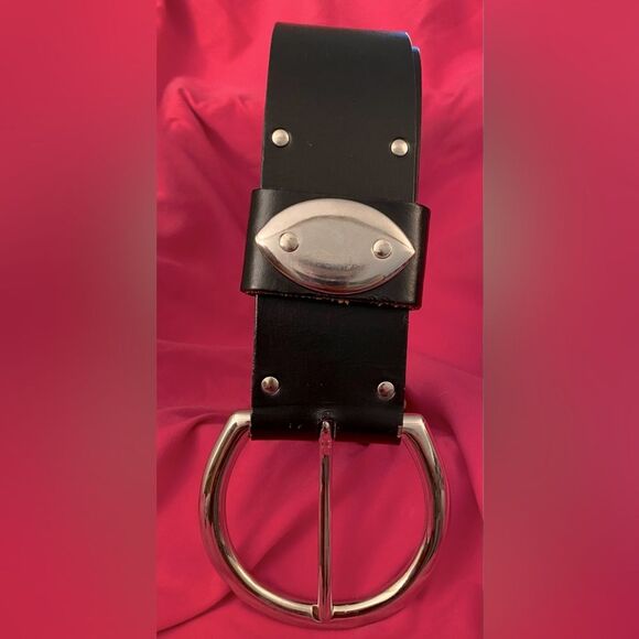 Vtg Pierre Cardin Large Silver Tone Buckle on 2” Black Leather Statement Belt - Picture 2 of 11